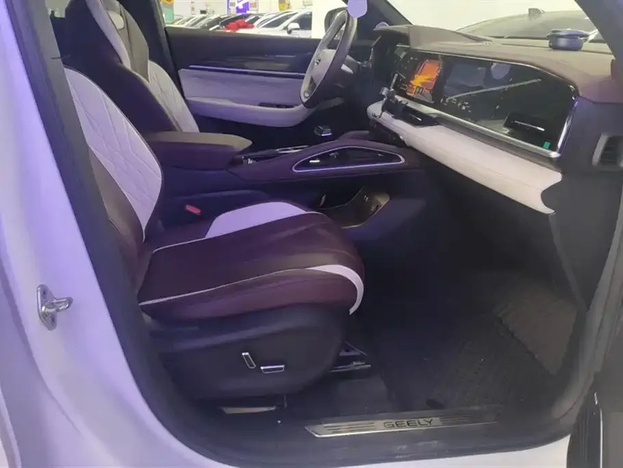 Geely Xingyue L 2023 из CN, фото 8