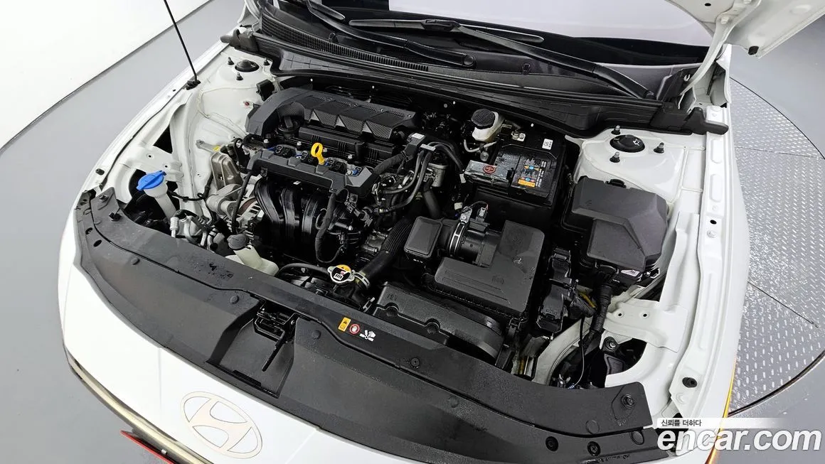 Hyundai AVANTE 2024 из KR, фото 6