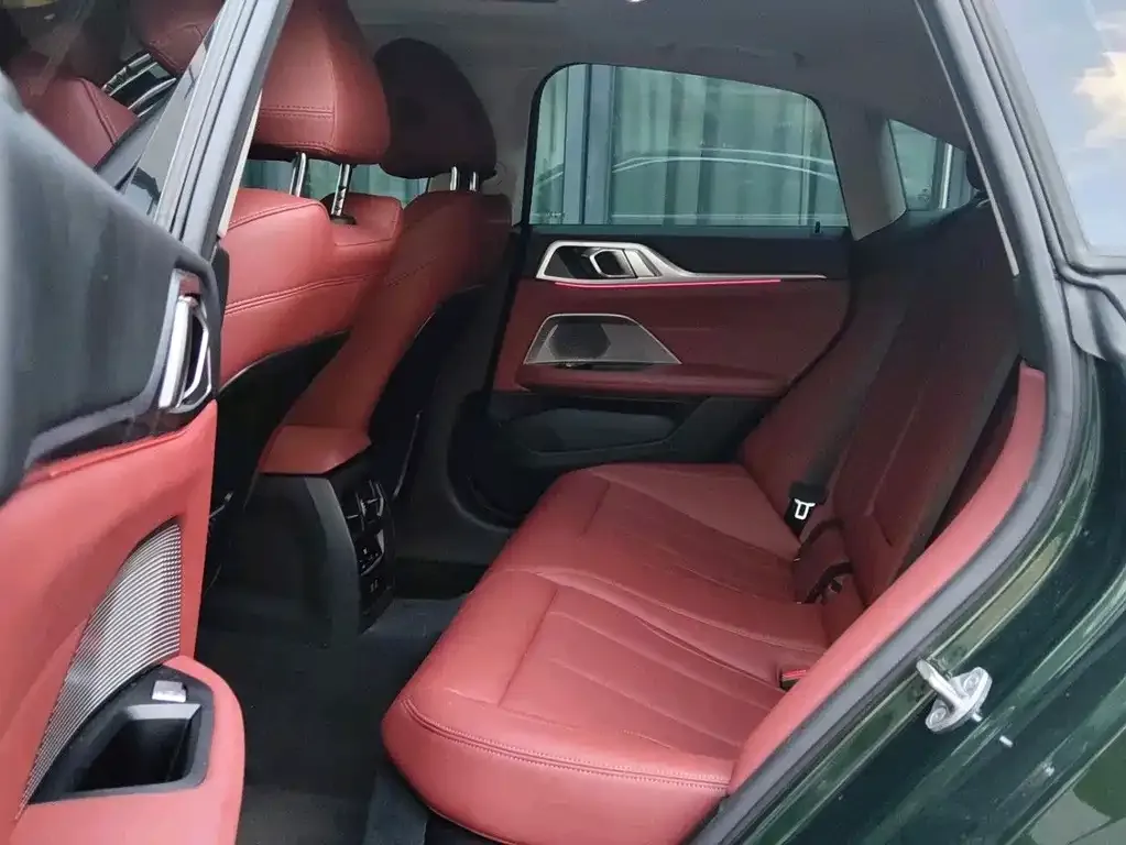 BMW 4 Series 2023 из CN, фото 10