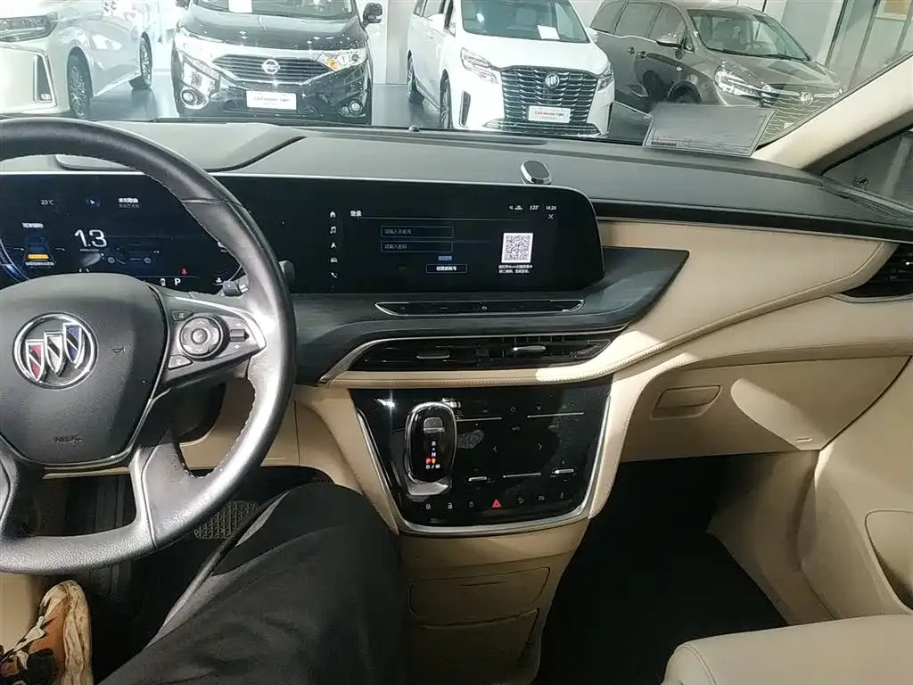 Buick GL8 2023 из CN, фото 10