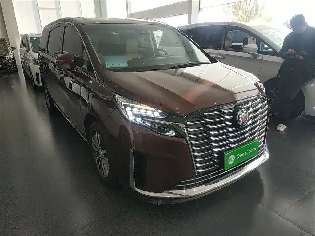 Buick GL8 2023 из CN, фото 4