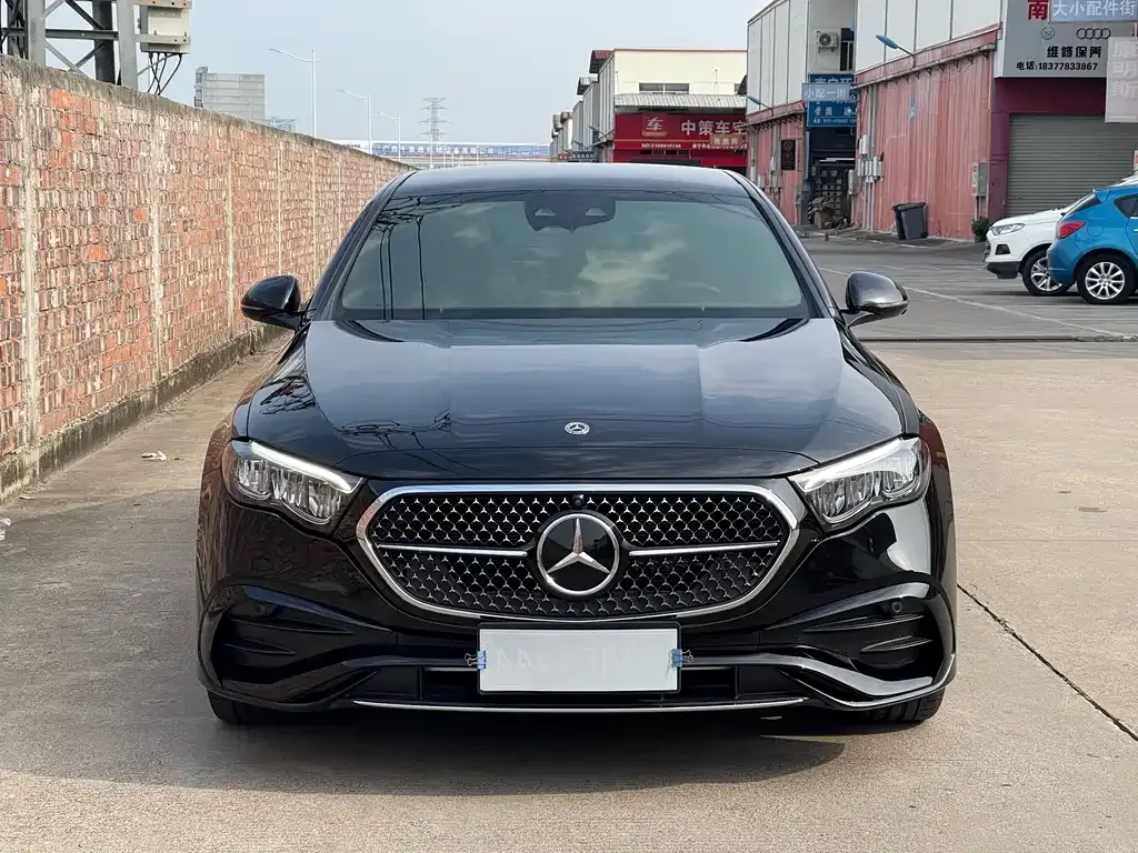 Mercedes-Benz E-Class 2024 из CN, фото 4