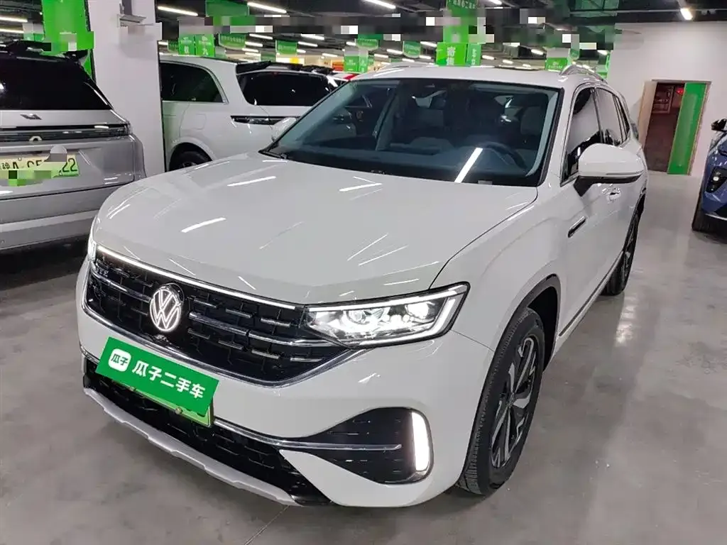 Volkswagen GTE PHEV 2023 из CN, фото 1