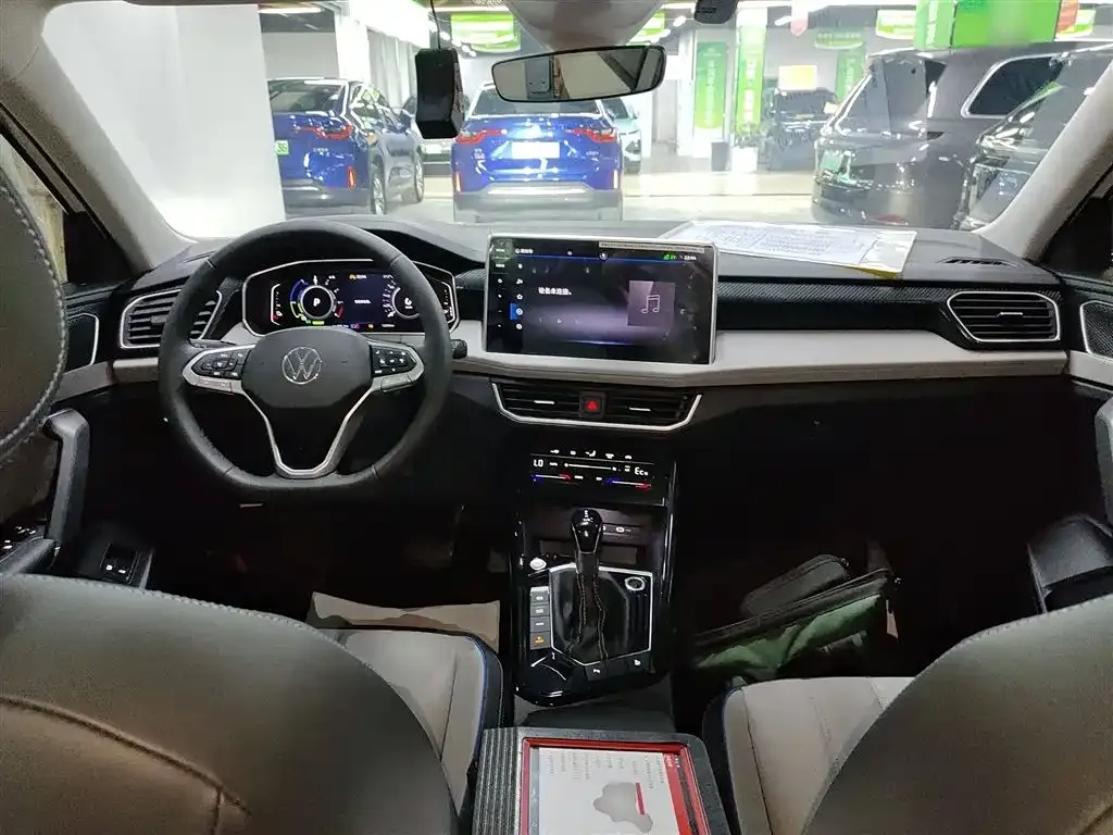 Volkswagen GTE PHEV 2023 из CN, фото 10