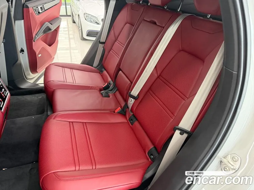 Porsche Cayenne 2023 из KR, фото 9