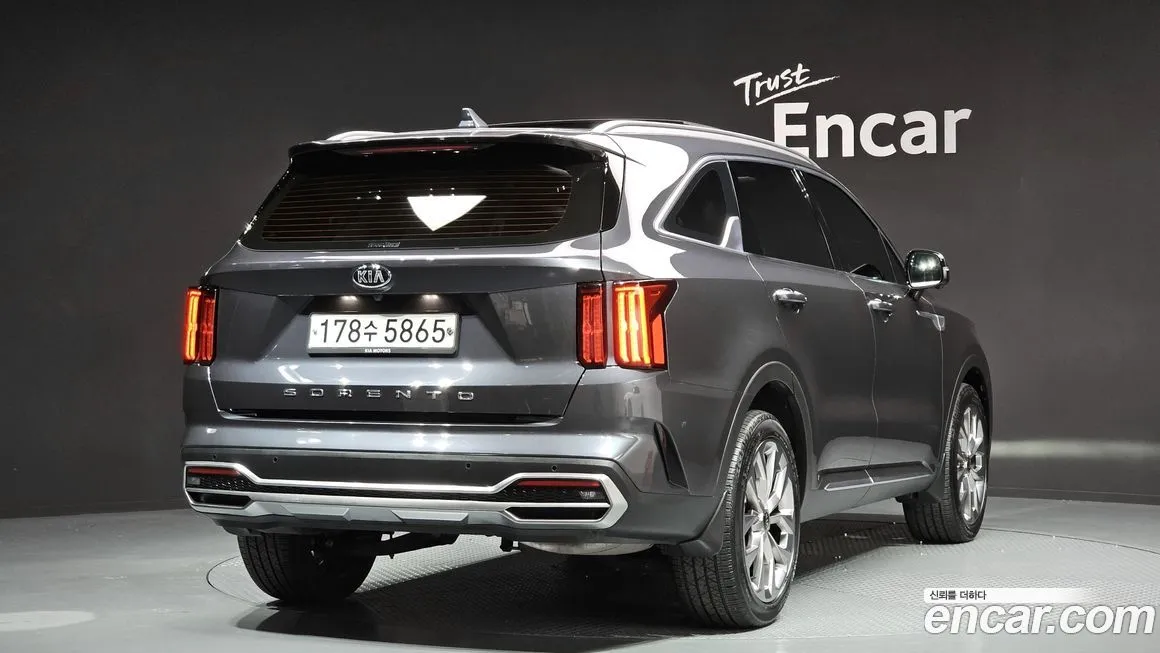 Kia Sorento 2021 из KR, фото 2