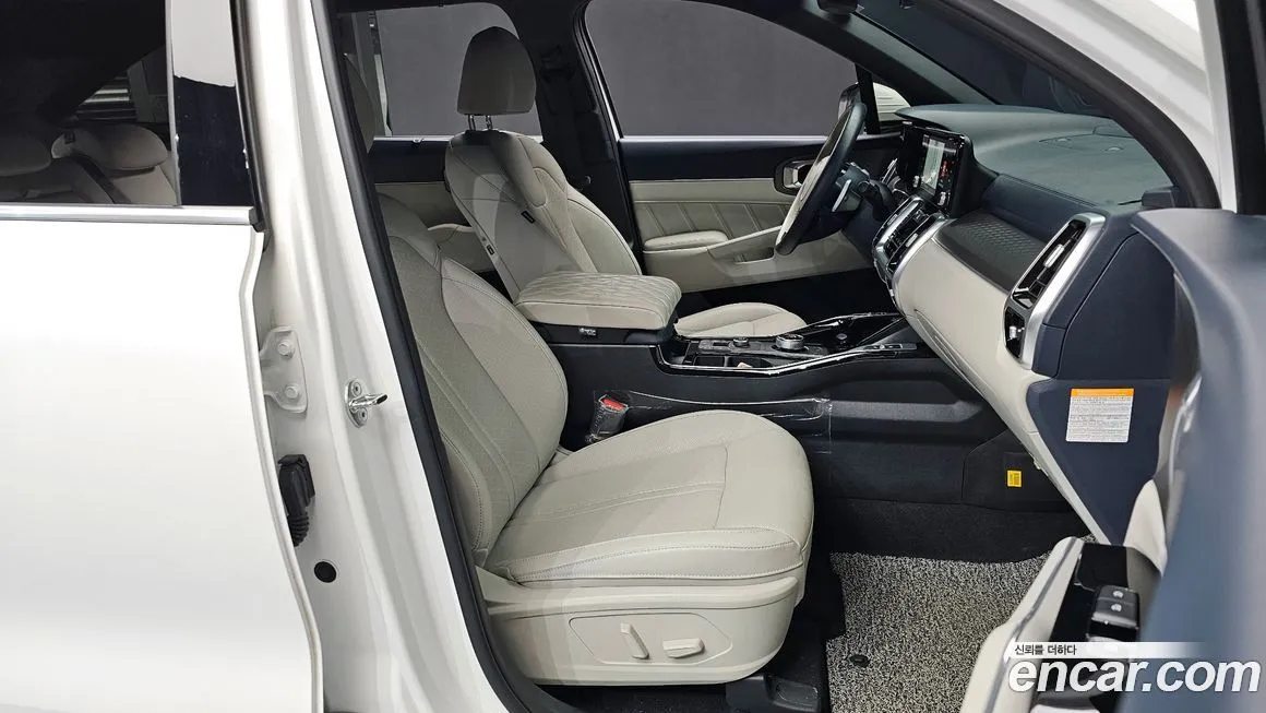 Kia Sorento — фото 10