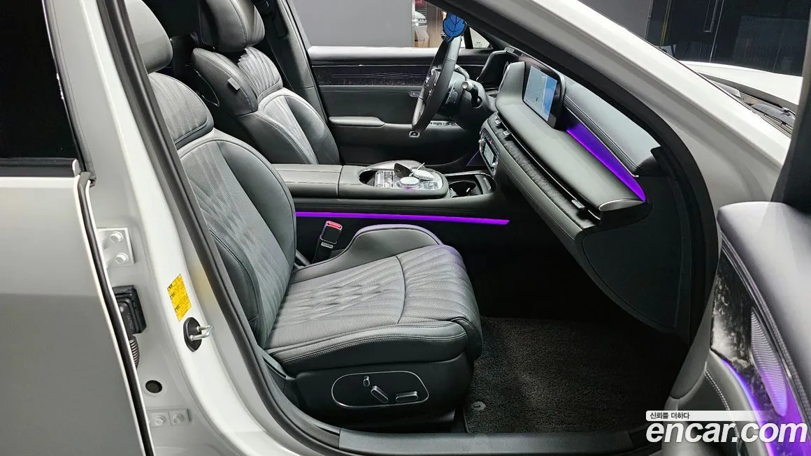 Genesis G90 2023 из KR, фото 10