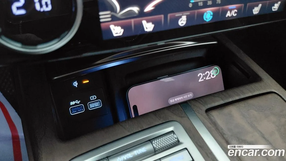 Genesis G80 — фото 10