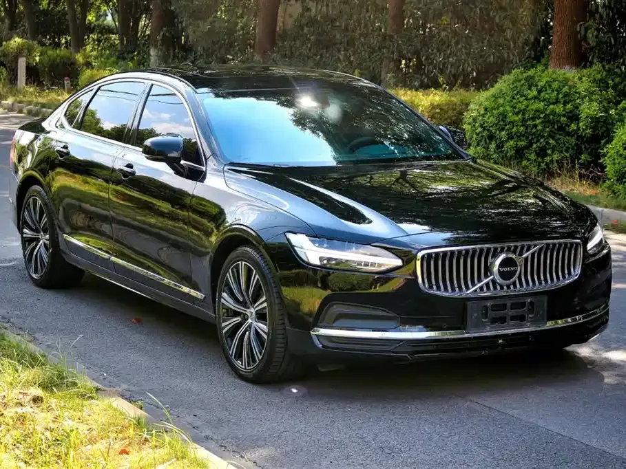 Volvo S90 2024 из CN, фото 3