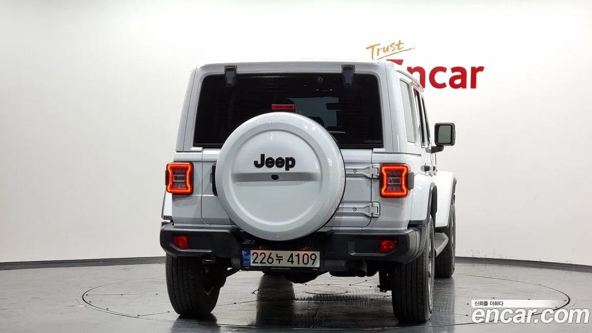 Jeep Wrangler 2021 из KR, фото 4