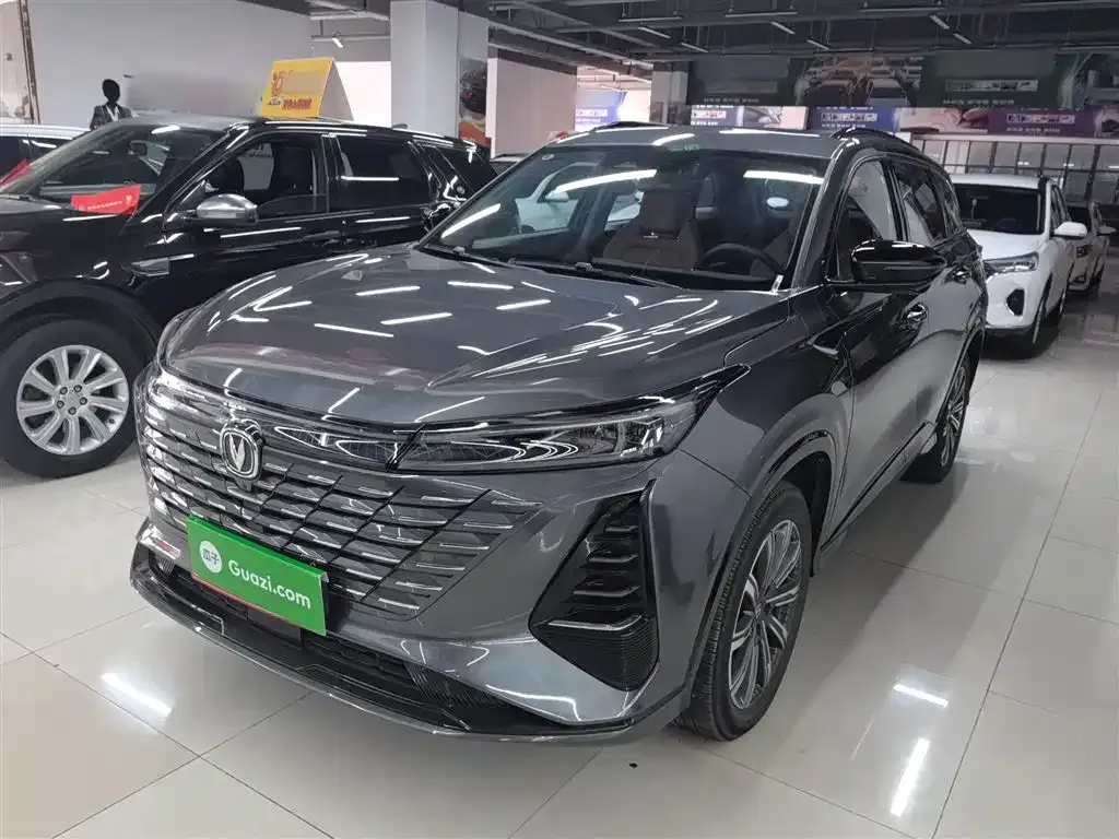 Changan CS75PLUS 2024 из CN, фото 2