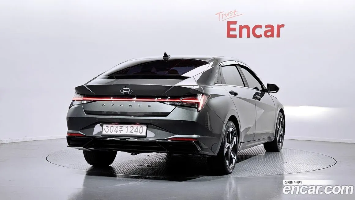 Hyundai AVANTE — фото 2