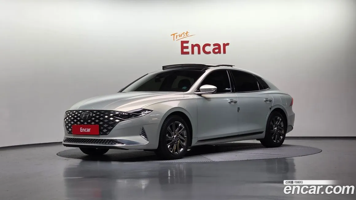 Hyundai Grandeur 2022 из KR, фото 1