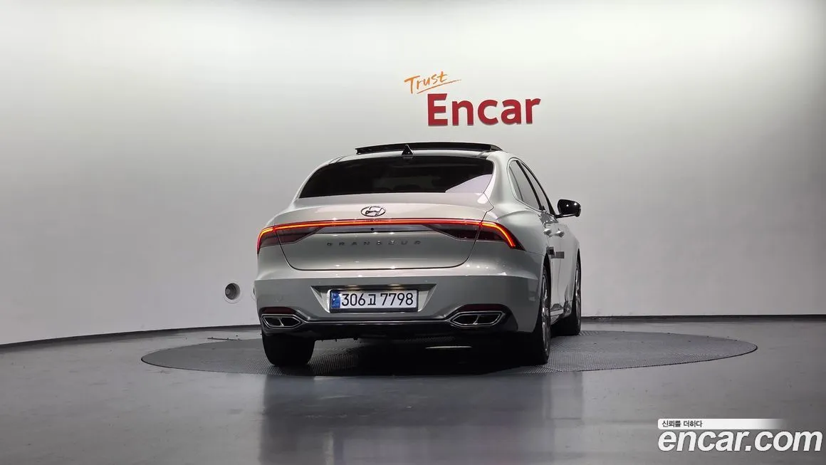 Hyundai Grandeur 2022 из KR, фото 4
