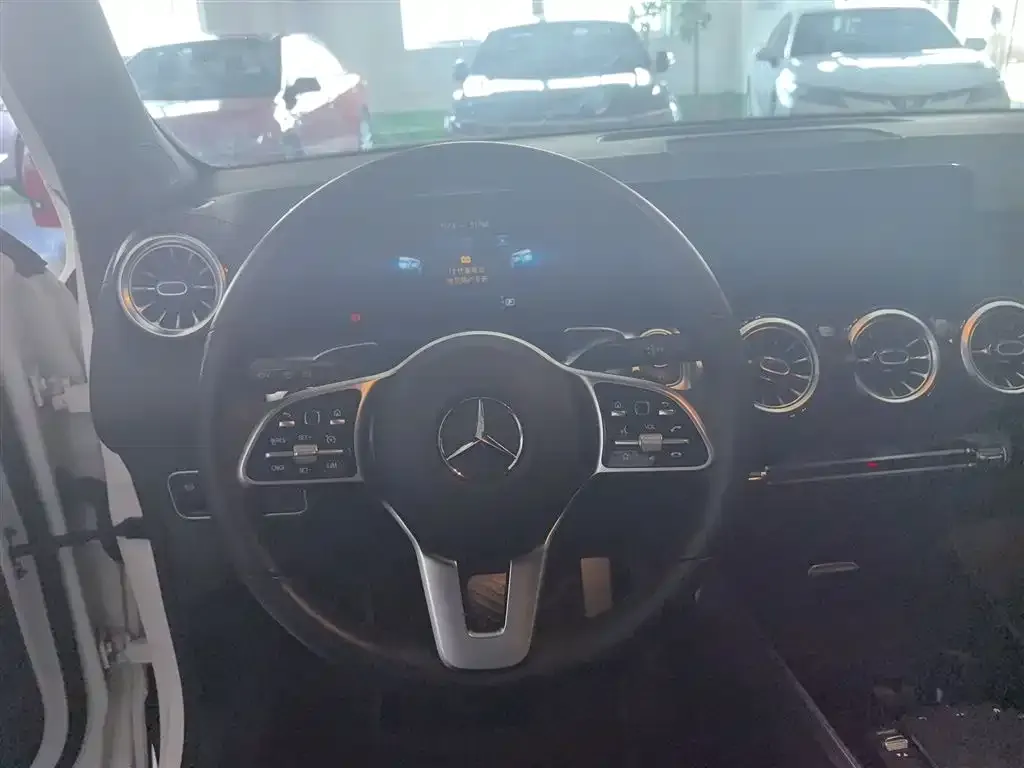 Mercedes-Benz GLB 2021 из CN, фото 4