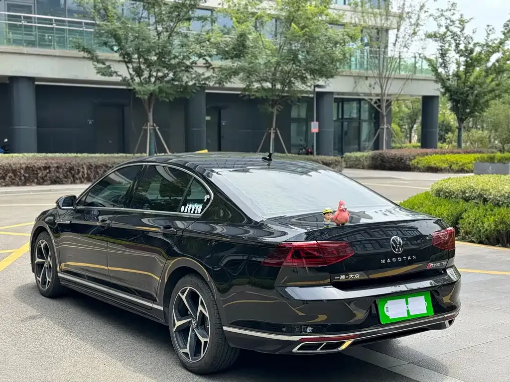 Volkswagen Magotan 2023 из CN, фото 3