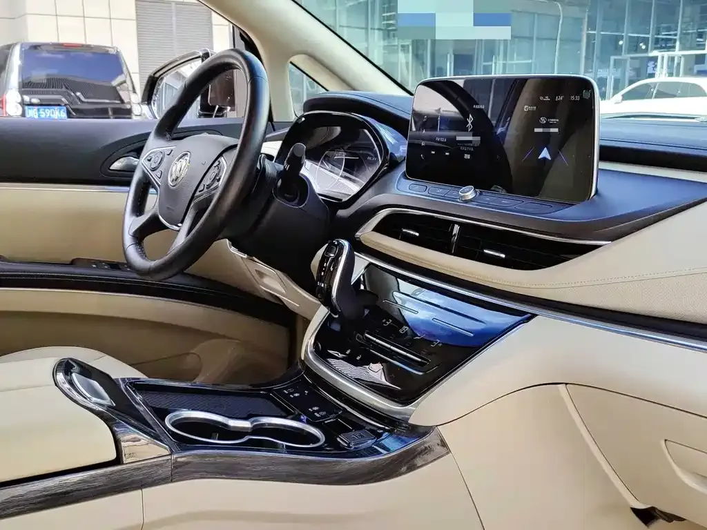 Buick GL8 2023 из CN, фото 5