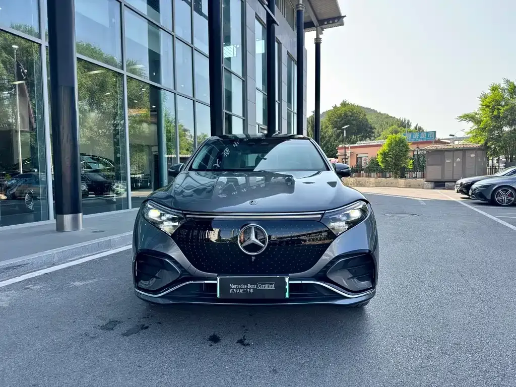 Mercedes-Benz EQS SUV 2023 из CN, фото 7