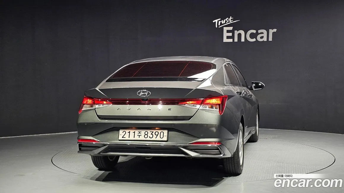 Hyundai AVANTE — фото 4