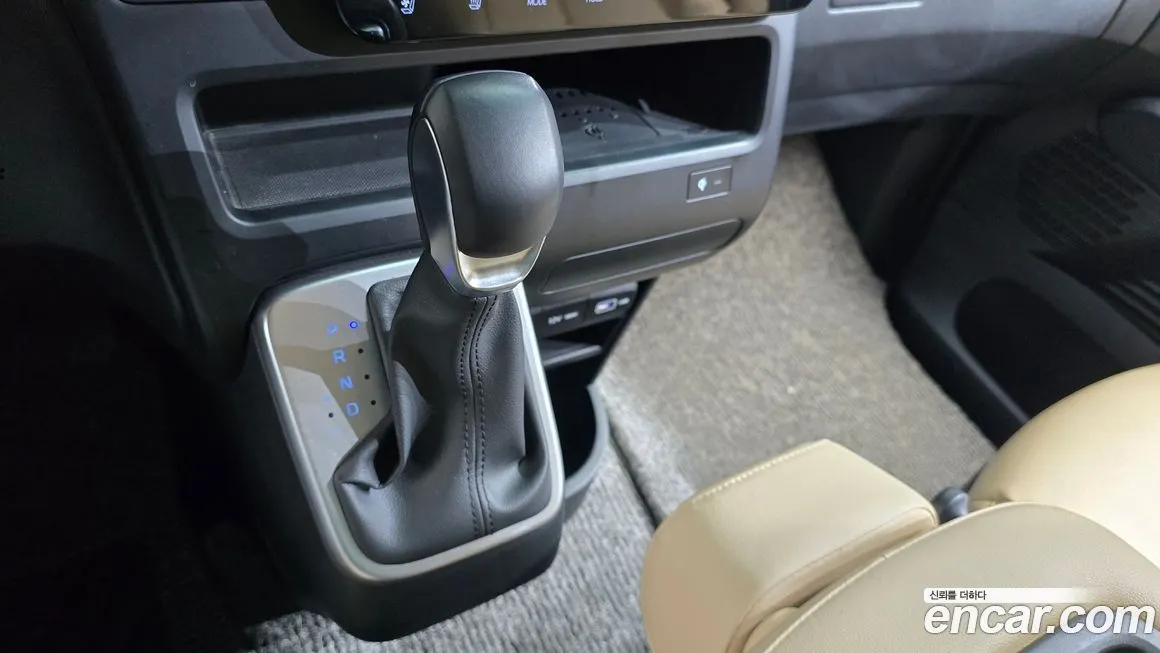Hyundai Staria — фото 9