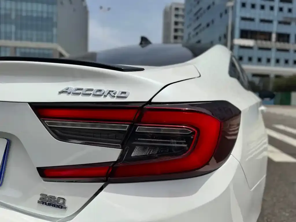 Honda Accord 2023 из CN, фото 10