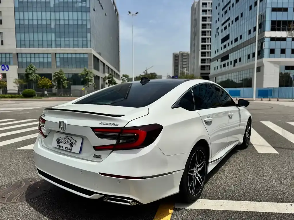 Honda Accord 2023 из CN, фото 7