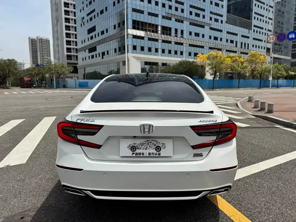 Honda Accord 2023 из CN, фото 8