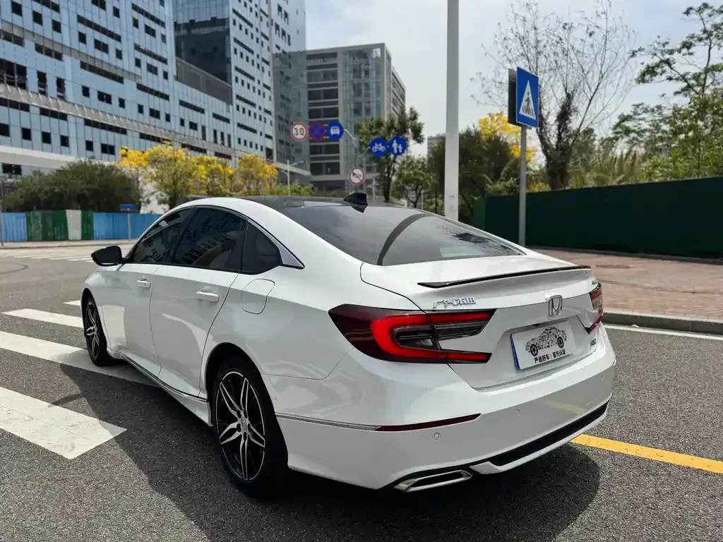 Honda Accord 2023 из CN, фото 9