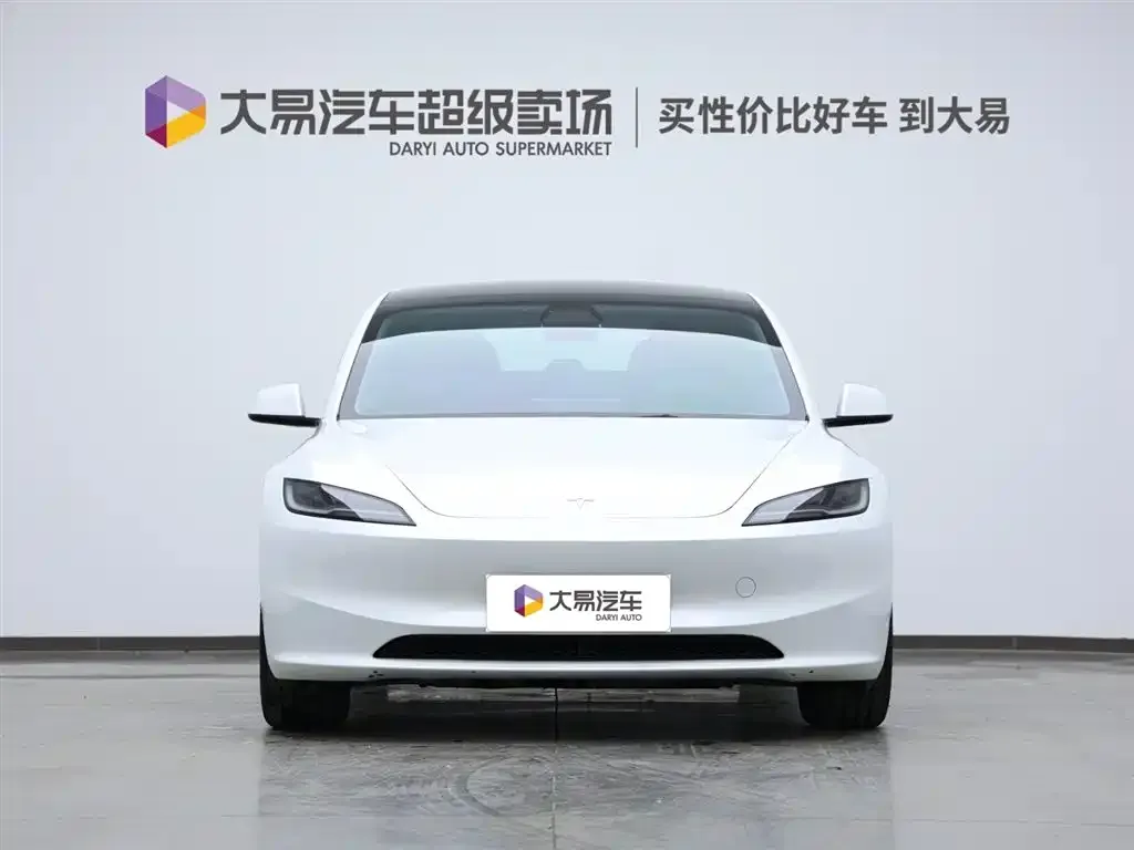 Tesla Model 3 2024 из CN, фото 2