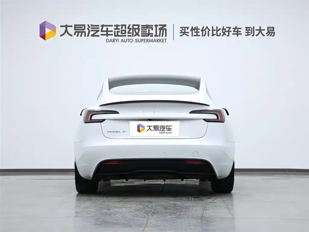 Tesla Model 3 2024 из CN, фото 4