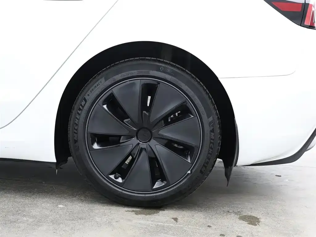 Tesla Model 3 2024 из CN, фото 7