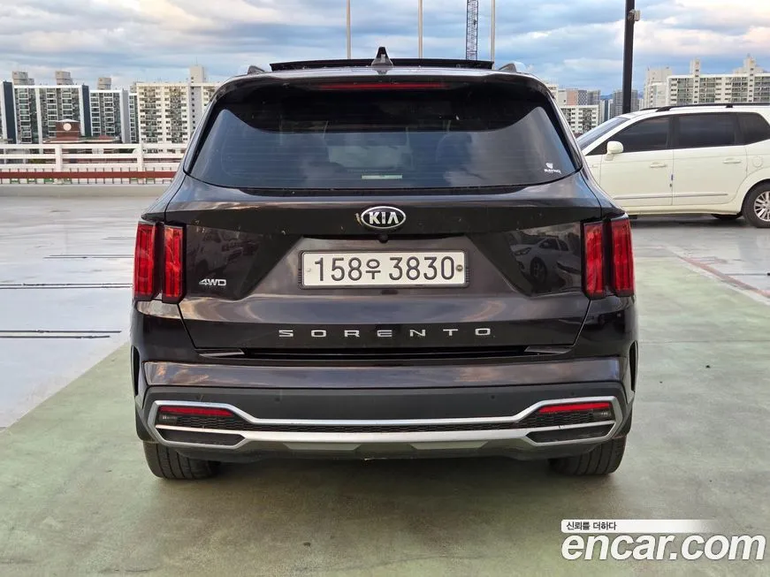Kia Sorento — фото 4