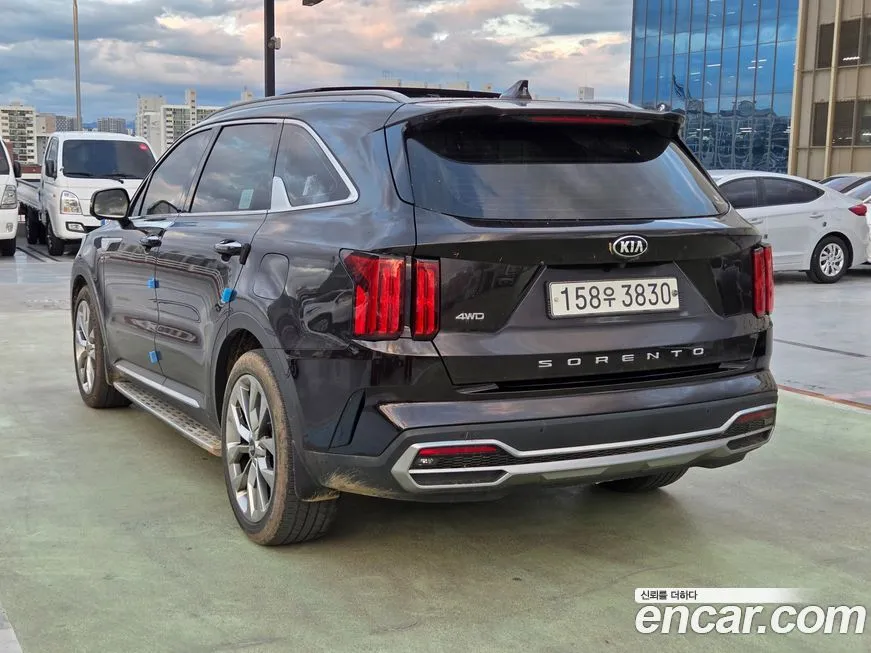 Kia Sorento — фото 5