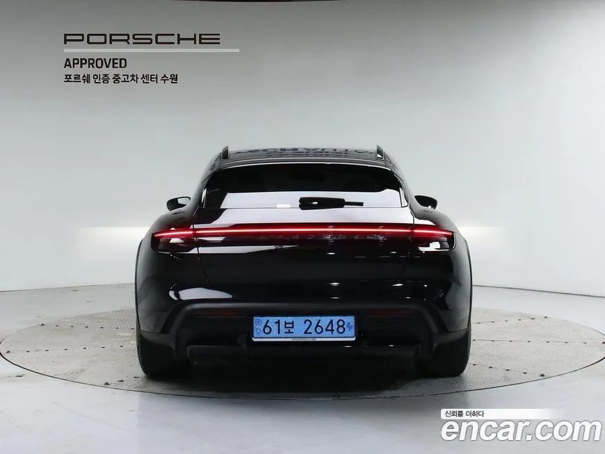 Porsche Taycan 2024 из KR, фото 4