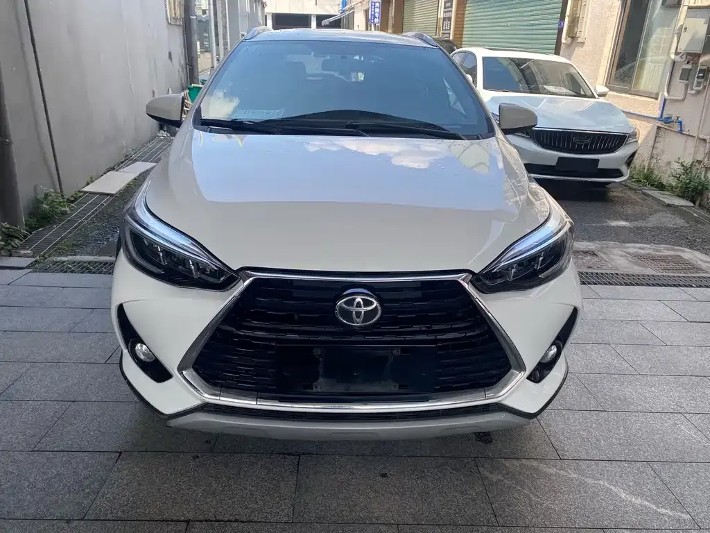 Toyota Yaris L 2023 из CN, фото 2