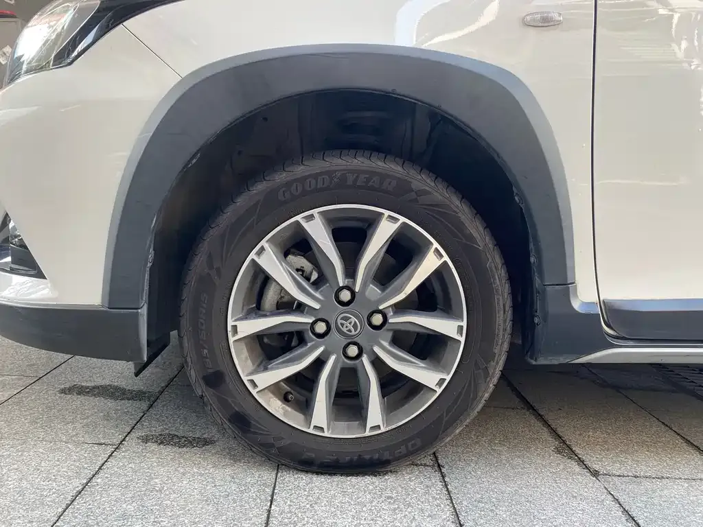 Toyota Yaris L 2023 из CN, фото 4