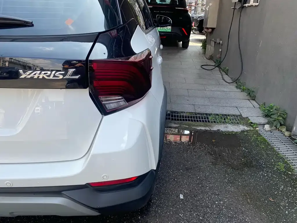 Toyota Yaris L 2023 из CN, фото 7