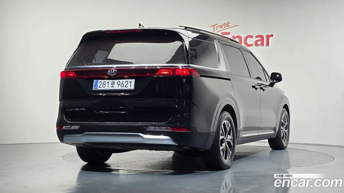 Kia Carnival 2021 из KR, фото 2