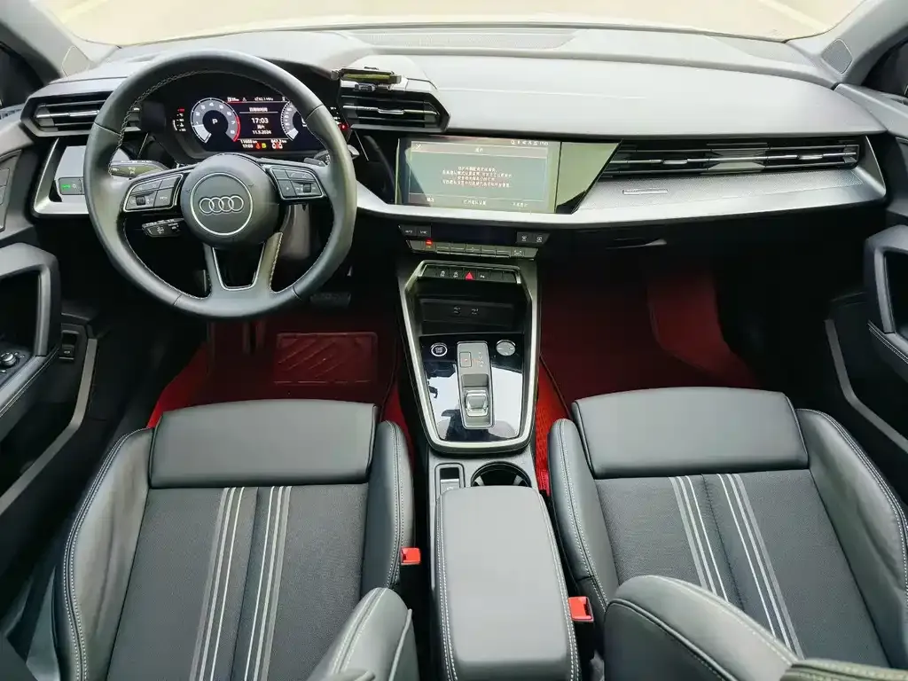 Audi A3 2023 из CN, фото 6