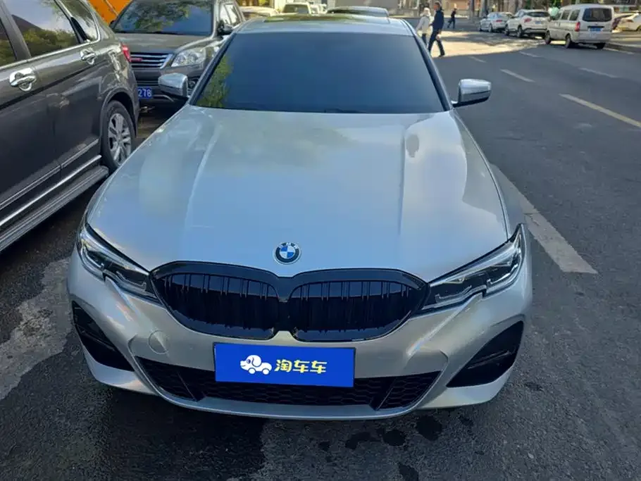 BMW 3 Series 2022 из CN, фото 2