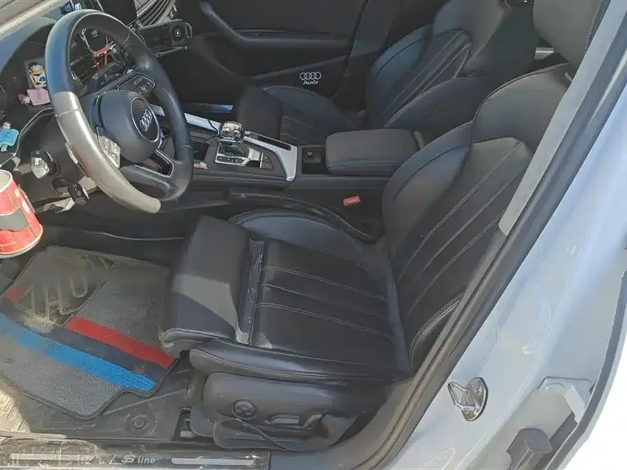 Audi A4L 2022 из CN, фото 9