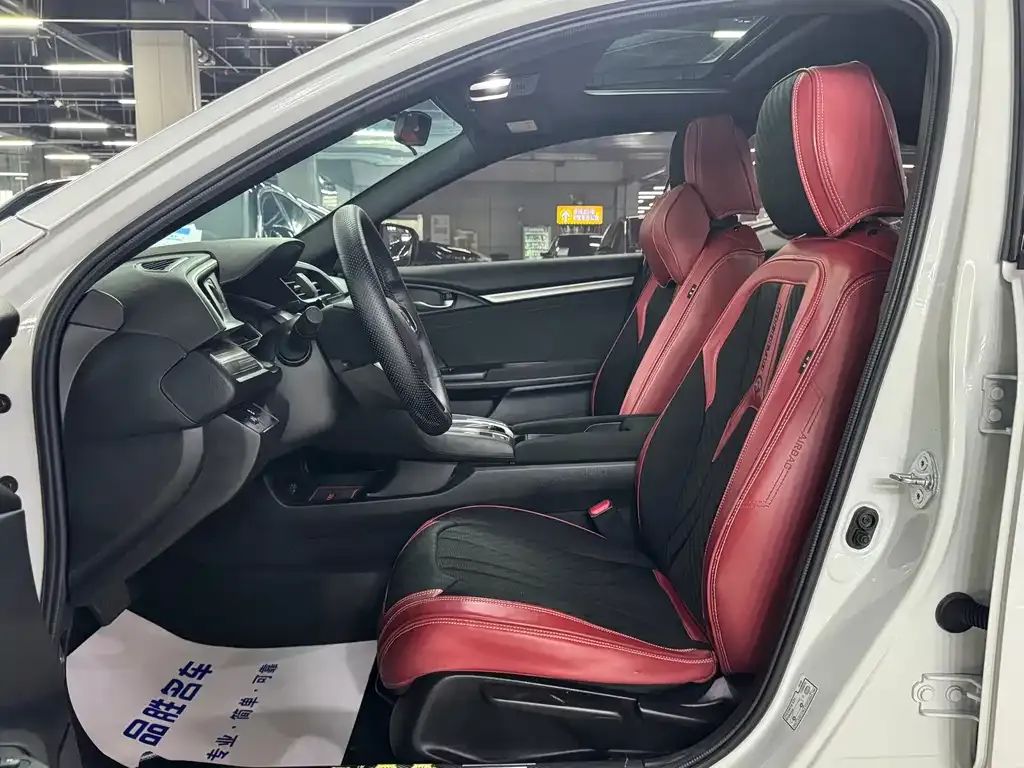 Honda Civic 2022 из CN, фото 8