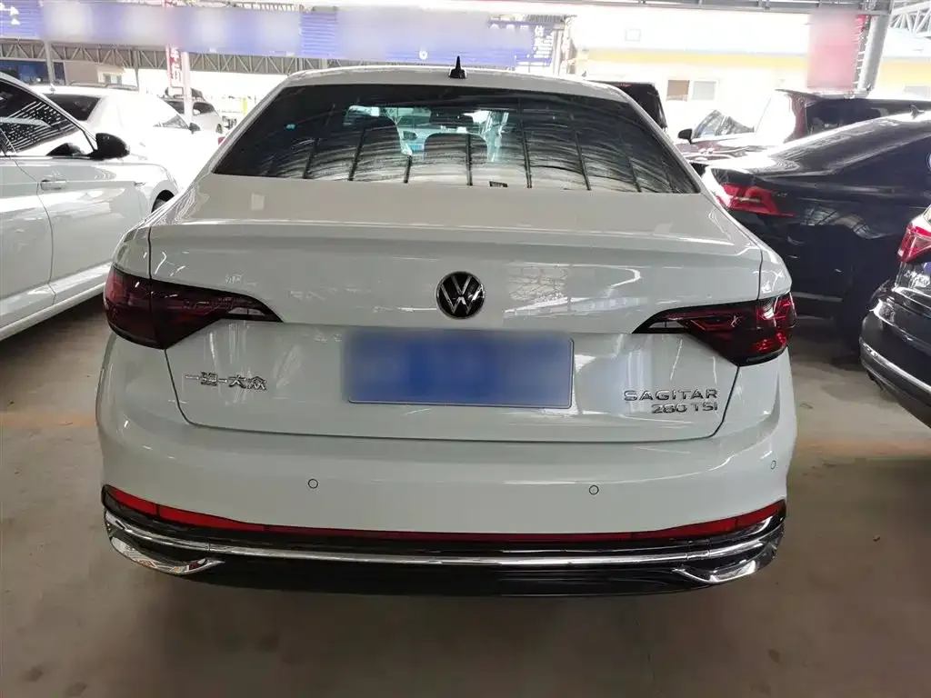 Volkswagen Sagitar 2023 из CN, фото 10