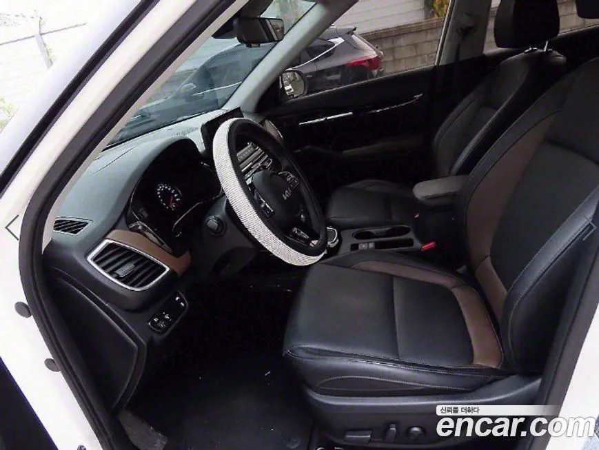 Kia Seltos 2023 из KR, фото 5