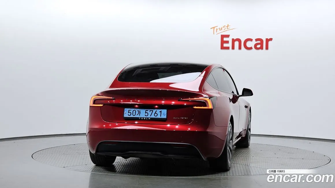 Tesla Model 3 2024 из KR, фото 4
