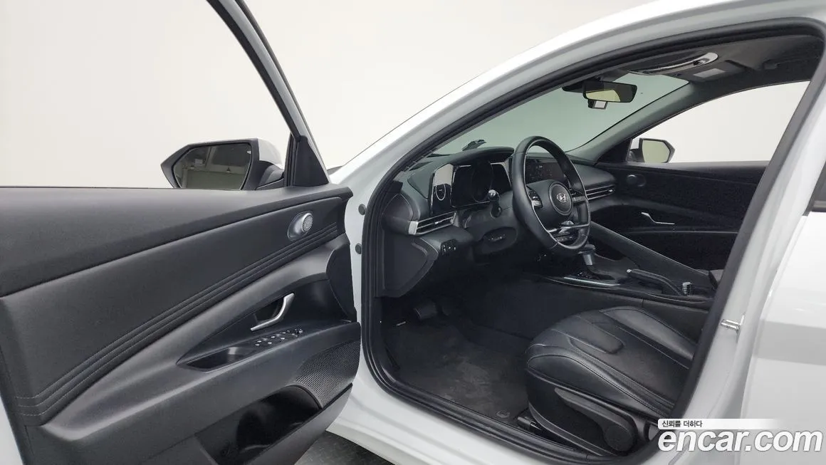 Hyundai AVANTE 2023 из KR, фото 10
