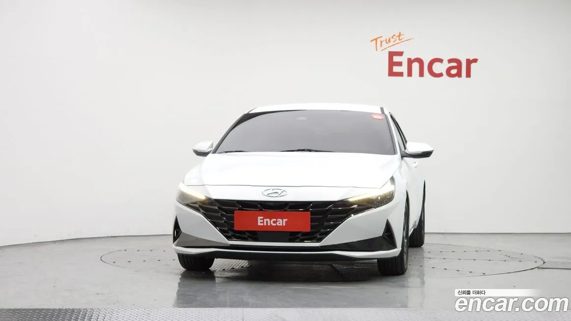Hyundai AVANTE 2023 из KR, фото 3