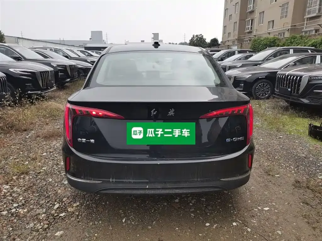Hongqi E-QM5 2024 из CN, фото 6