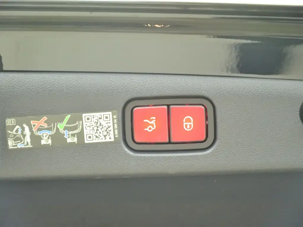Mercedes-Benz E-Class 2025 из CN, фото 8